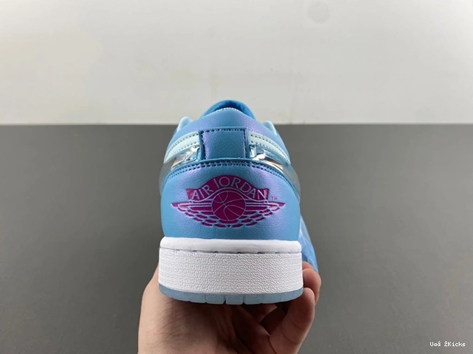 FN7366-400 Low 33 (GS) Aquarius  SE 1 Jordan Blue Resilient 0829